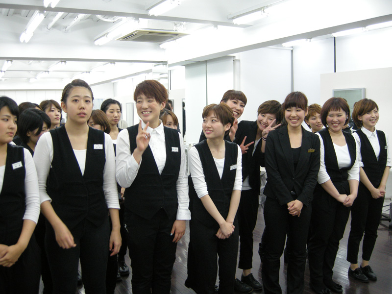 株式会社坪内美容院 高卒jobnavi